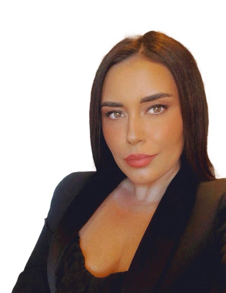 Raluca B.
