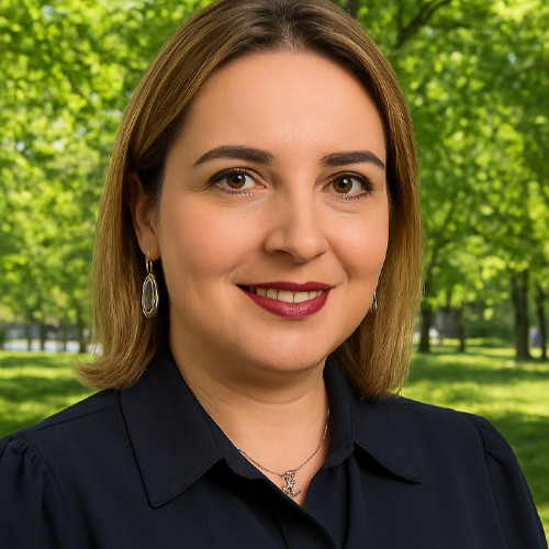 Lavinia C.