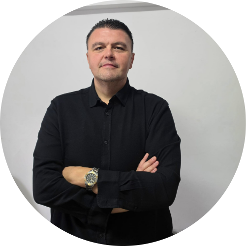 Catalin L.