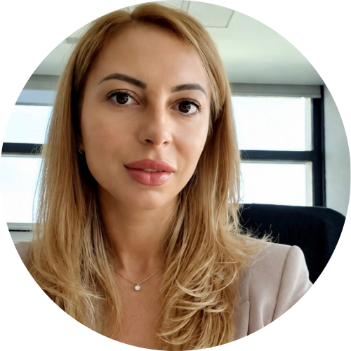 Manuela C.